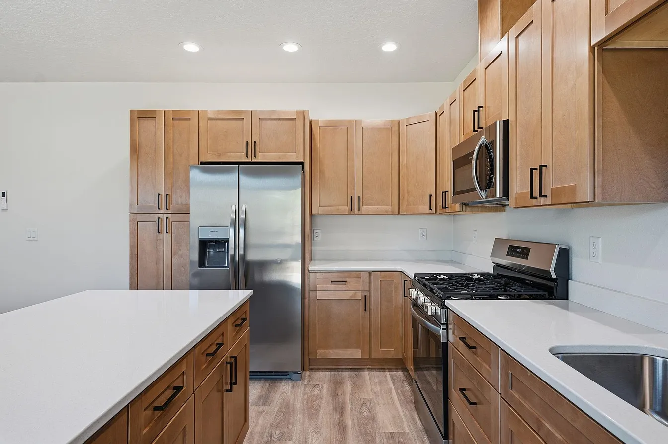 Elcliff Duplex kitchen and counters